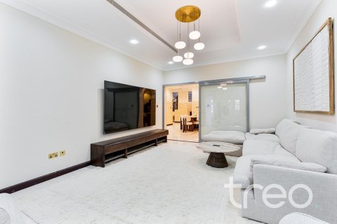 Palm Jumeirah, Dubai, UAE의 임대용 빌라 침실 4개, 464.52제곱미터 번호 733990 - 사진 4