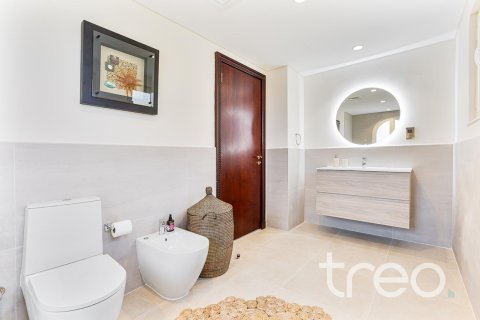 Palm Jumeirah, Dubai, UAE의 임대용 빌라 침실 4개, 464.52제곱미터 번호 733990 - 사진 26