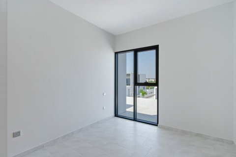 Vila u Dubai Land, Dubai, UAE 3 spavaćih soba, 161 m2 Br. 739379 - fotografija 2
