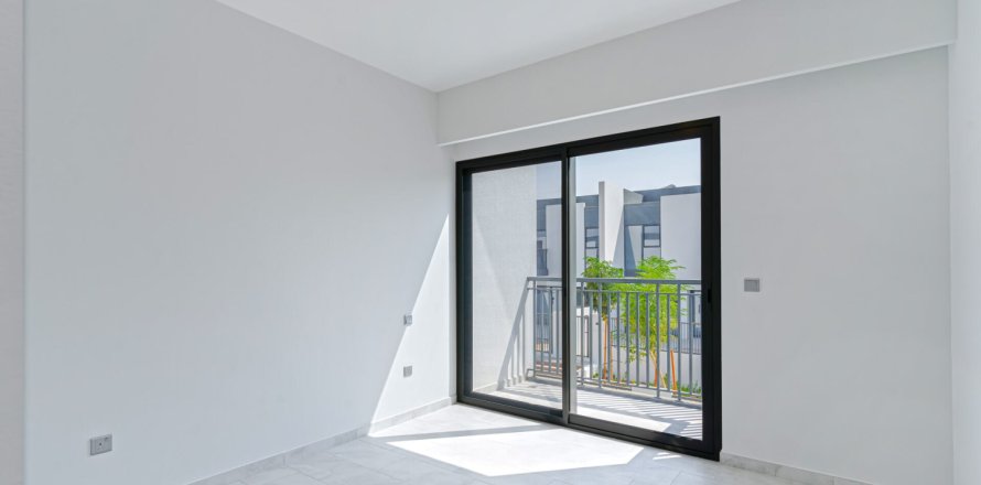 Vila u Dubai Land, Dubai, UAE 161 m2, 3 spavaćih soba Br. 739379