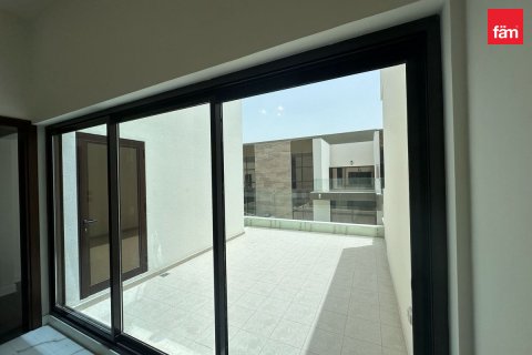 Villa til salgs i Dubai, Emiratene 4 soverom, 191.4 kvm Nr. 761015 - Foto 6