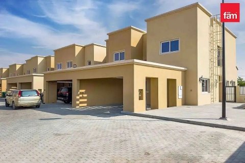 Villa in Dubai, UAE 4 bedrooms, 227.3 sq.m. № 769159