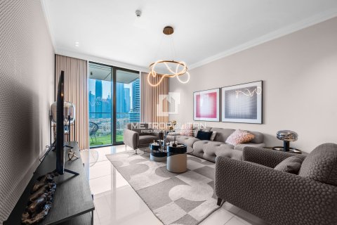 דירה למכירה ב Downtown Dubai (Downtown Burj Dubai), Dubai, איחוד האמירויות  3 חדרי שינה, 194 מ"ר, מספר 663466 - תמונה 2