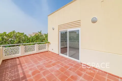 Villa sa Meadows, Dubai, UAE 4 silid-tulugan, 373 sq.m. № 738244 - larawan 20