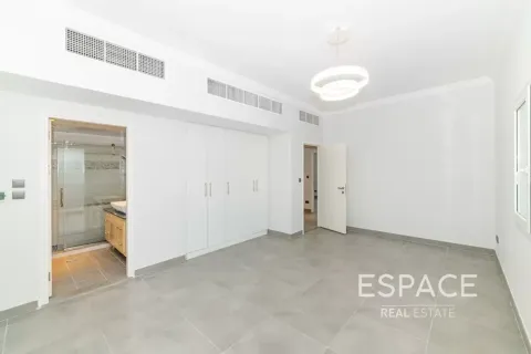 Villa sa Meadows, Dubai, UAE 4 silid-tulugan, 373 sq.m. № 738244 - larawan 12