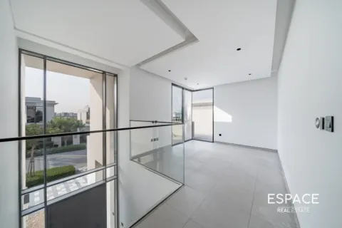 Villa te huur in Tilal Al Ghaf, Dubai, VAE 5 slaapkamers, 483 vr.m., nr 738245 - foto 4