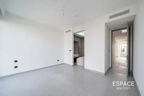Villa te huur in Tilal Al Ghaf, Dubai, VAE 5 slaapkamers, 483 vr.m., nr 738245 - foto 8