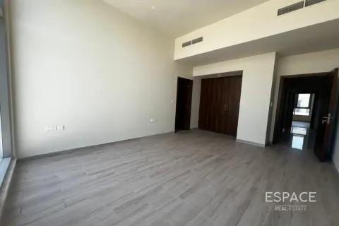 Villa te huur in Al Furjan, Dubai, VAE 4 slaapkamers, 242 vr.m., nr 738246 - foto 10
