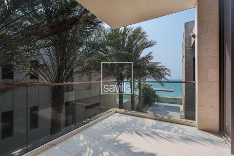 Huvila Saadiyat Island, Abu Dhabi, Arabiemiraatit 5 makuuhuonetta, 946.96 m2 № 761257 - kuva 23