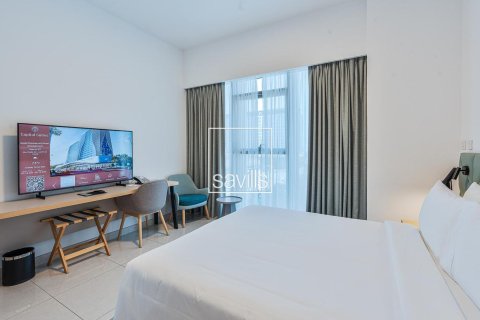 Apartmen di Al Rawdah, Abu Dhabi, UAE 2 bilik tidur, 124.77 meter persegi № 761259 - foto 4