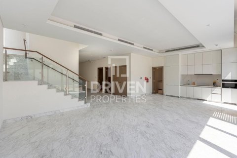 Vila di Mohammed Bin Rashid City, Dubai, UEA 4 kamar tidur, 627 m2 nomor 765000 - foto 3