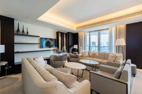 Ático en venta en Downtown Dubai (Downtown Burj Dubai), Dubai, EAU 4 dormitorios, 429 m2 № 766085 - foto 26