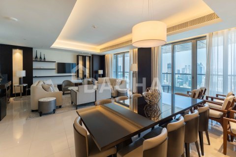 Ático en venta en Downtown Dubai (Downtown Burj Dubai), Dubai, EAU 4 dormitorios, 429 m2 № 766085 - foto 25