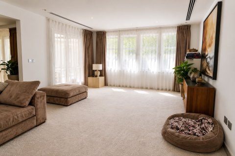 Villa te huur in Jumeirah Park, Dubai, VAE 3 slaapkamers, 284.56 vr.m., nr 749602 - foto 7