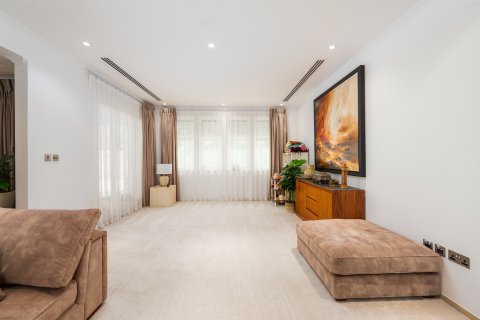 Villa te huur in Jumeirah Park, Dubai, VAE 3 slaapkamers, 284.56 vr.m., nr 749602 - foto 15