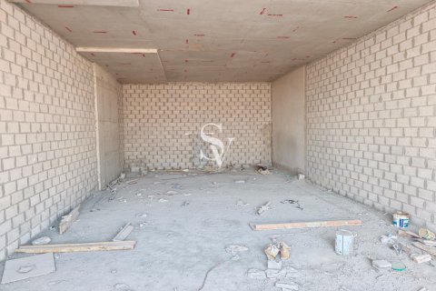 Propiedad comercial en Al Furjan, Dubai, EAU 93 m² № 715792