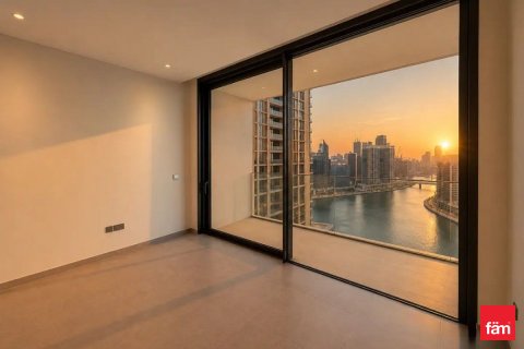 Apartemen di Business Bay, Dubai, UEA 1 kamar tidur, 92.3 m2 nomor 705876 - foto 3