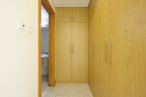 Apartment til salg i Discovery Gardens, Dubai, UAE 2 soveværelser, 147.44 kvm № 748226 - foto 9