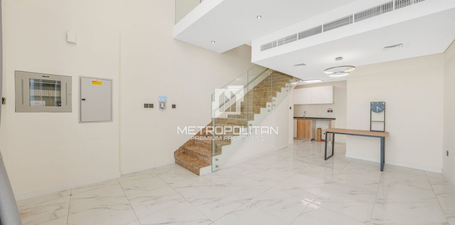Radhus i Rukan, Dubai, UAE 1 sovrum, 65 kvm Nr. 665143