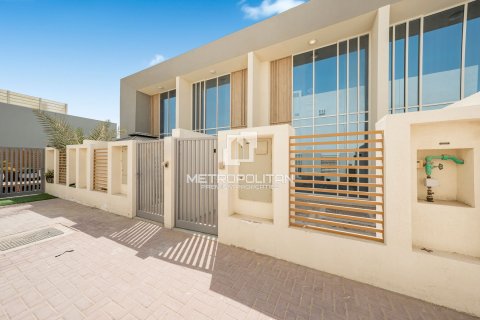 Radhus till försäljning i Rukan, Dubai, UAE 1 sovrum, 65 kvm Nr. 665143 - fotografi 3