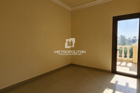וילה להשכרה ב Al Hamra Village, Ras Al Khaimah, איחוד האמירויות  4 חדרי שינה, 250 מ"ר, מספר 665142 - תמונה 9