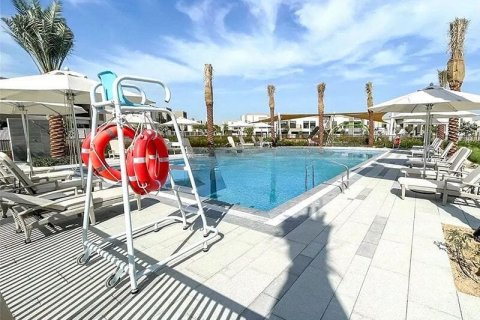 Townhouse in Dubai Land, Dubai, UAE 4 bedrooms, 251 sq.m. № 721738 - photo 12