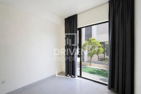 Huvila Dubai South (Dubai World Central), Dubai, Arabiemiraatit 4 makuuhuonetta, 217.49 m2 № 768577 - kuva 4