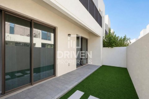 Huvila Dubai South (Dubai World Central), Dubai, Arabiemiraatit 4 makuuhuonetta, 217.49 m2 № 768577 - kuva 26