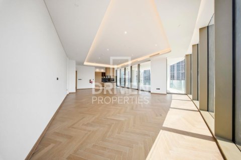 Business Bay, Dubai, UAE의 임대용 아파트 침실 3개, 313.27제곱미터 번호 768575 - 사진 5