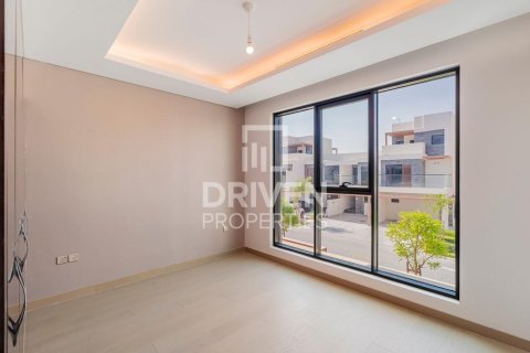 Stadthaus zur Miete in DAMAC Hills (Akoya by DAMAC), Dubai, VAE 6 Schlafzimmer, 291.07 m2 Nr. 757147 - Foto 17