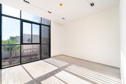 Vila v Ras Al Khaimah, SAE 6 spální, 710 m2 č. 696068 - Fotografia 13