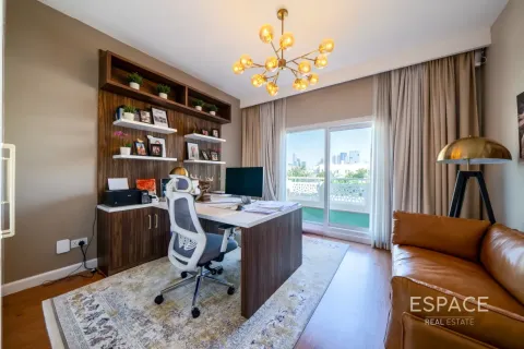 Villa Meadows, Dubaijā, AAE 5 istabas, 458 m2 Nr. 737834 - attēls 16