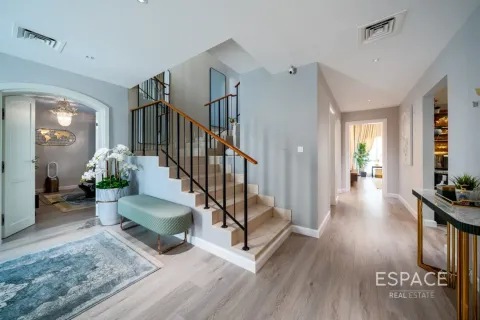 Villa Meadows, Dubaijā, AAE 5 istabas, 458 m2 Nr. 737834 - attēls 7