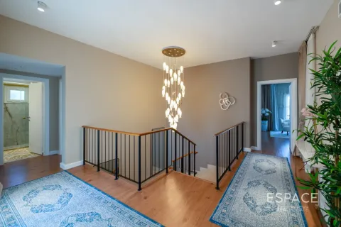 Villa Meadows, Dubaijā, AAE 5 istabas, 458 m2 Nr. 737834 - attēls 9