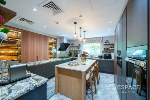 Villa Meadows, Dubaijā, AAE 5 istabas, 458 m2 Nr. 737834 - attēls 4