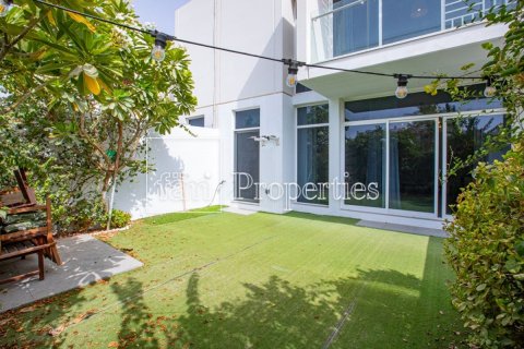 Adosado en Dubai, EAU 3 dormitorios, 200.6 m² № 719923