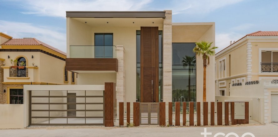 Villa a Jumeirah Park, Dubai, EAU 6 camere da letto, 836.13 mq. № 761283
