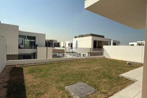 Vila di Al Furjan, Dubai, UAE 4 bilik tidur, 305 meter persegi № 665186 - foto 25