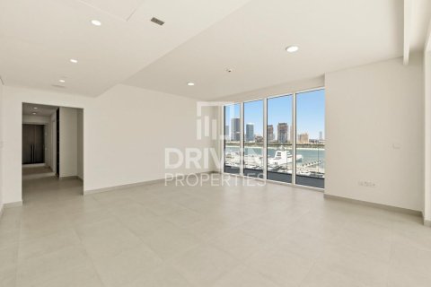Müüa korter asukohaga Dubai Harbour, Dubai, AÜE: 3 magamistoaga, 204.94 m² Nr 767109 - pilt 3