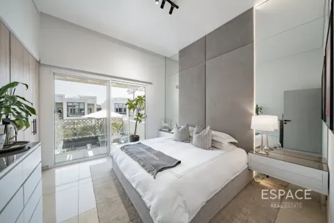 Townhouse sa Al Furjan, Dubai, UAE 3 silid-tulugan, 292 sq.m. № 737912 - larawan 11