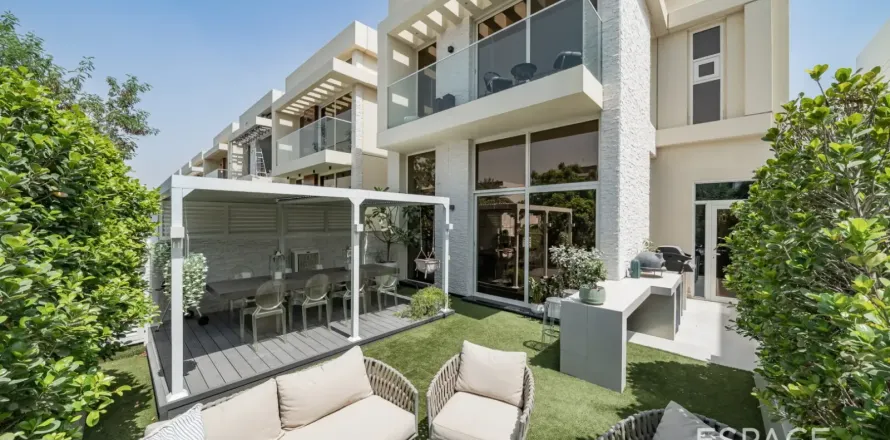 Townhouse sa Al Furjan, Dubai, UAE 3 silid-tulugan, 292 sq.m. № 737912