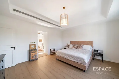 فيلا للبيع في المرابع العربية، دبي، الإمارات العربية المتحدة 5 غرفة نوم ، 419 متر مربع ، رقم 737911 - صورة 8