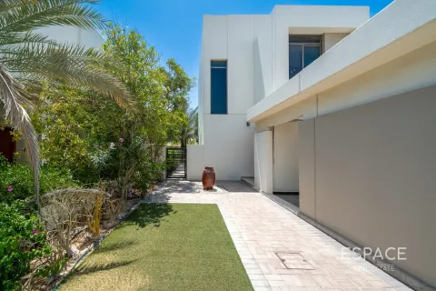 Townhouse til salg i Dubai, UAE 4 soveværelser, 218 kvm № 737913 - foto 20