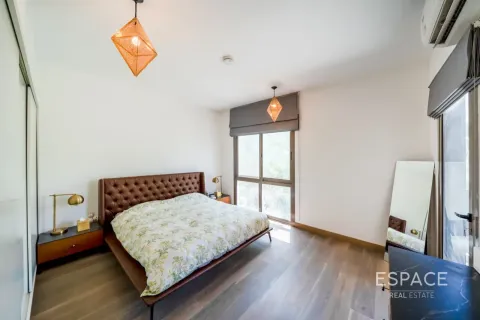 Townhouse til salg i Dubai, UAE 4 soveværelser, 218 kvm № 737913 - foto 9