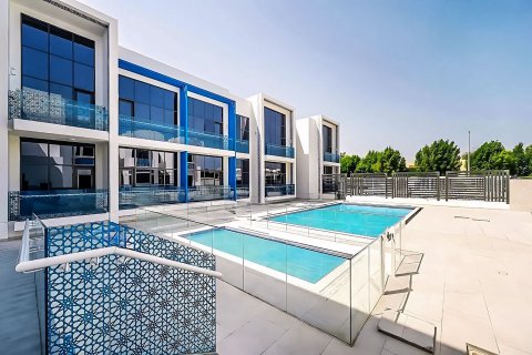 Apartamento para arrendamento em Al Heerah, Sharjah, EAU 3 quartos, 239.13 m2 № 751086 - foto 7