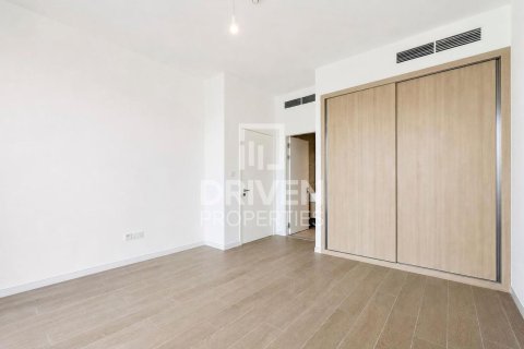 Villa te huur in Jebel Ali, Dubai, VAE 4 slaapkamers, 456.71 vr.m., nr 759720 - foto 15