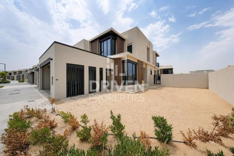 Villa te huur in Jebel Ali, Dubai, VAE 4 slaapkamers, 456.71 vr.m., nr 759720 - foto 26