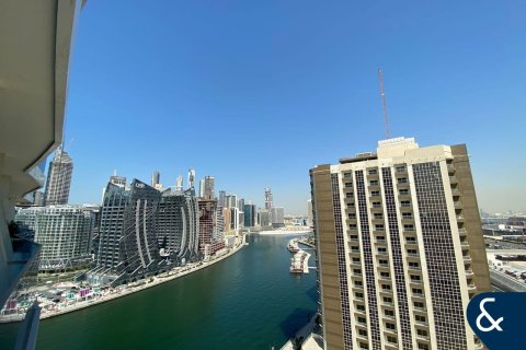 Apartment i Business Bay, Dubai, UAE 2 soveværelser, 147 kvm № 697909