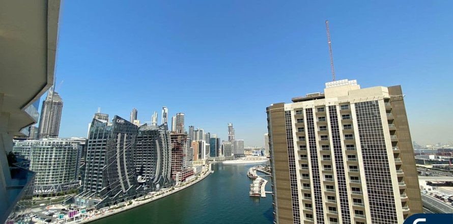 Apartament în Business Bay, Dubai, EAU 2 dormitoare, 147 mp.  №697909