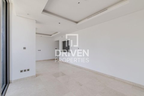Lägenhet till försäljning i Business Bay, Dubai, UAE 2 sovrum, 157.01 kvm Nr. 767216 - fotografi 6